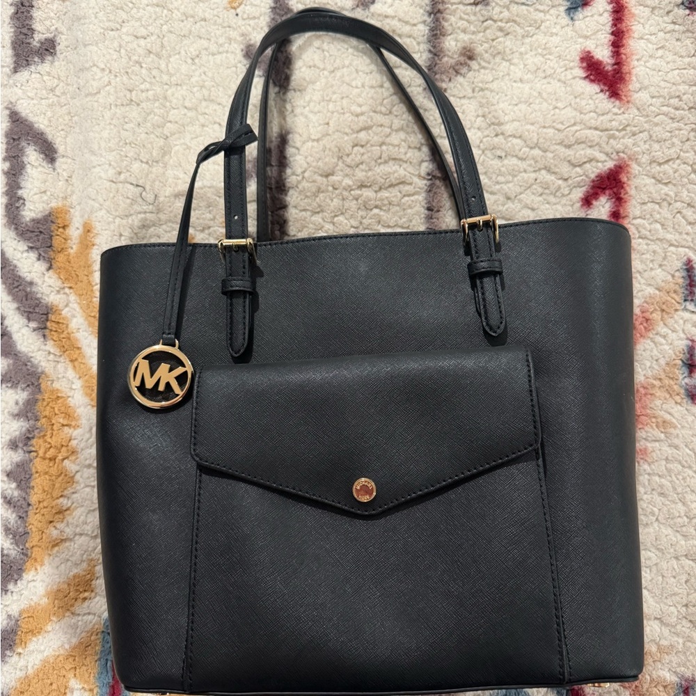 Michael Kors Jet Set Saffiano Leather Tote Bag